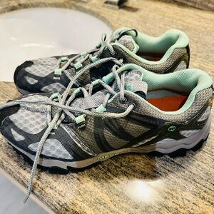 Merrell Women's Athletic Shoes in Gray and Mint